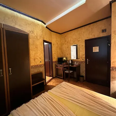 Petra Guest house